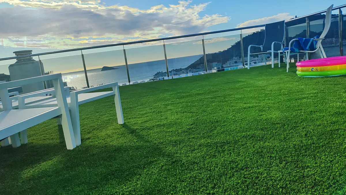 Instalación en Benidorm con Pacifico 27