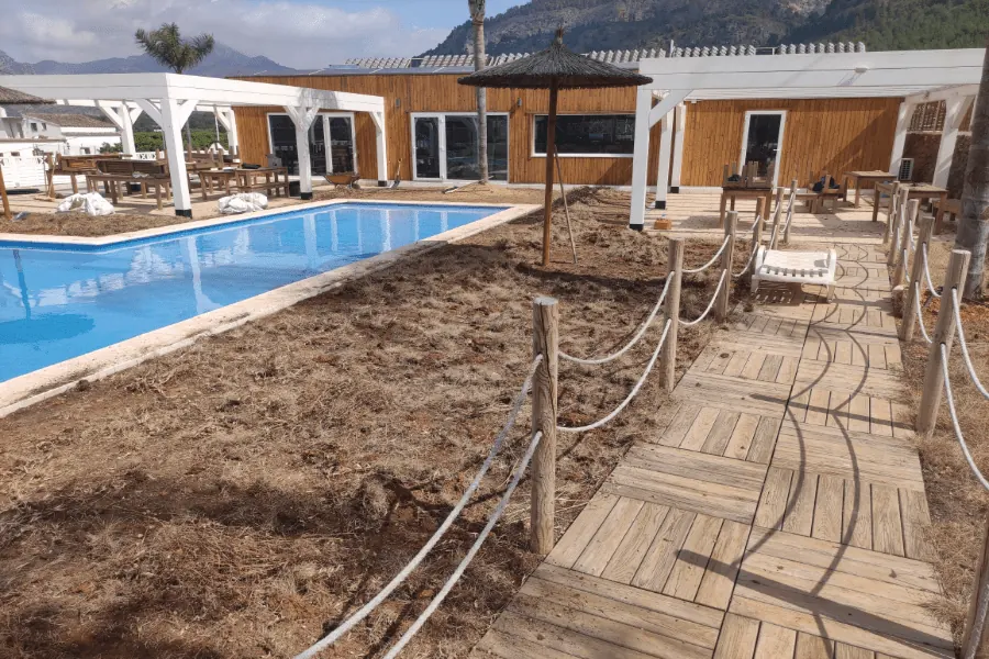 Instalación de Césped Artificial en Camping Gandía