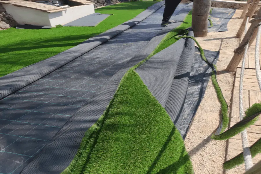 Instalación de Césped Artificial en Camping Gandía
